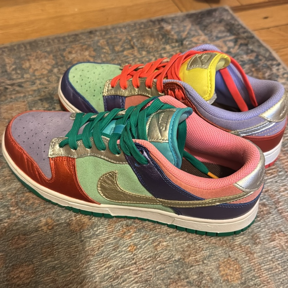 Nike Dunk Low “Sunset Pulse” - size 8.5